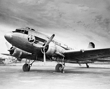 1946-Wincapaw-C-47plane